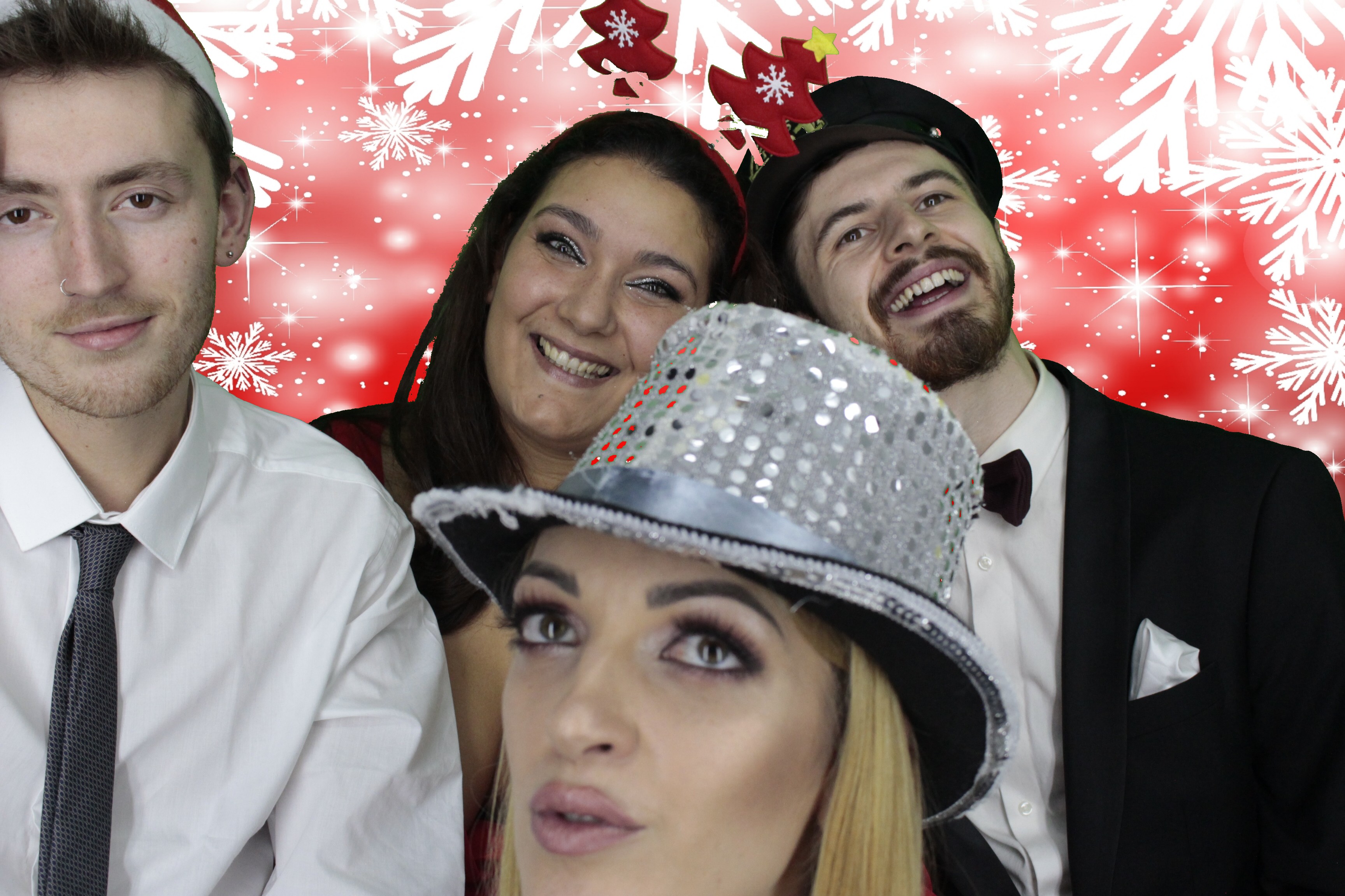 Domestic and General Christmas Party 2019 | View more photos from the event at gallery.myphotoboothexperience.co.uk/u/MyPhotoBoothExperienceLtd/Domestic-and-General-Christmas-Party-2019